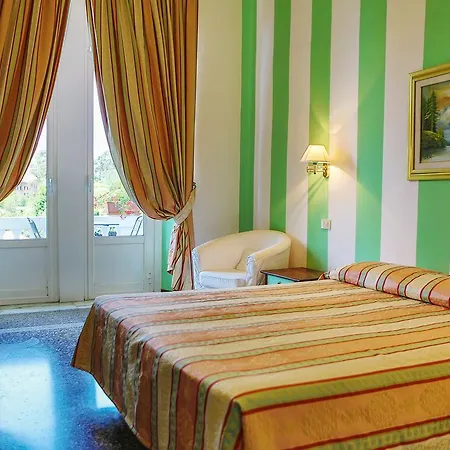 Hotel Delle Rose 3*