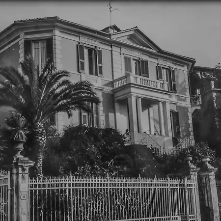 Hotel Delle Rose 3*