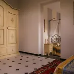 Delle Rose ראפאלו