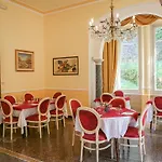 Delle Rose 3*
